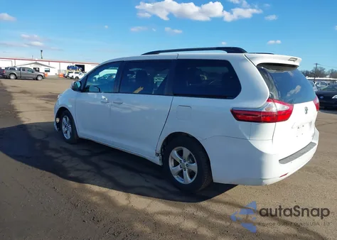 2016 Toyota Sienna Le 8 Passenger from USA, damaged, VIN 5TDKK3DC0GS696259